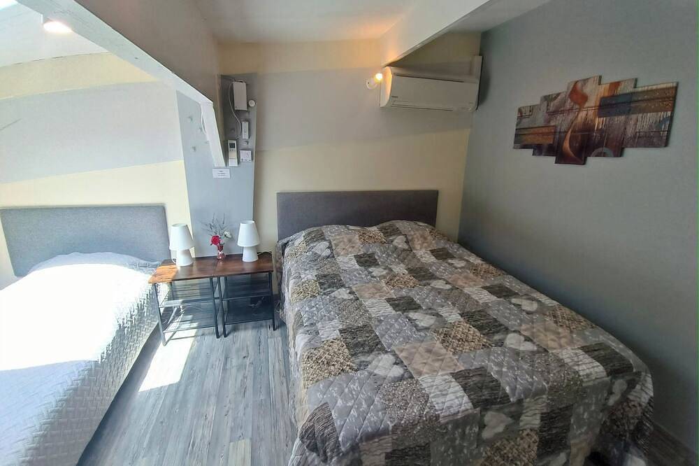 Villa Piscine-Spa-Sauna , 25 personnes, 5 mn océan in Soulac-sur-Mer, Région de Lesparre-Médoc