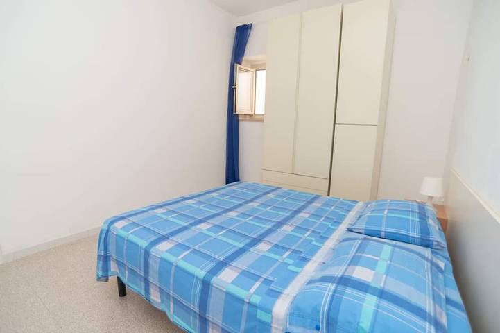 Appartement entier, Appartement directement sur la mer avec solarium et service de plage inclus in Piana di Mattinata, Mattinata
