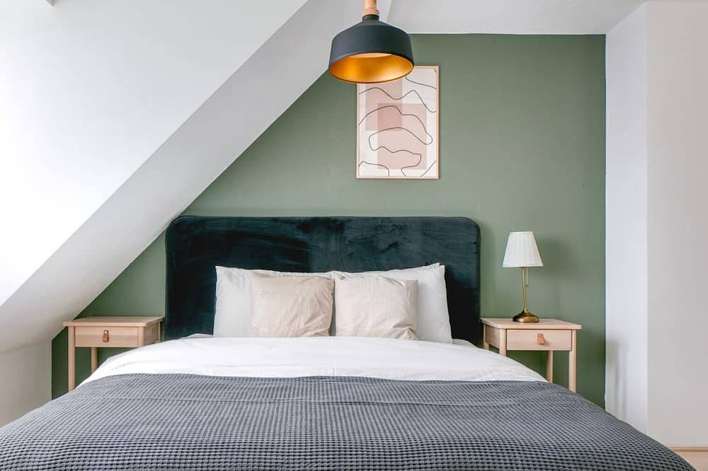 Ganze Wohnung, Premium Hernals 3Br w/ Balcony & Elevator, nr Lidlpark, by Blueground in Hernals, Wien