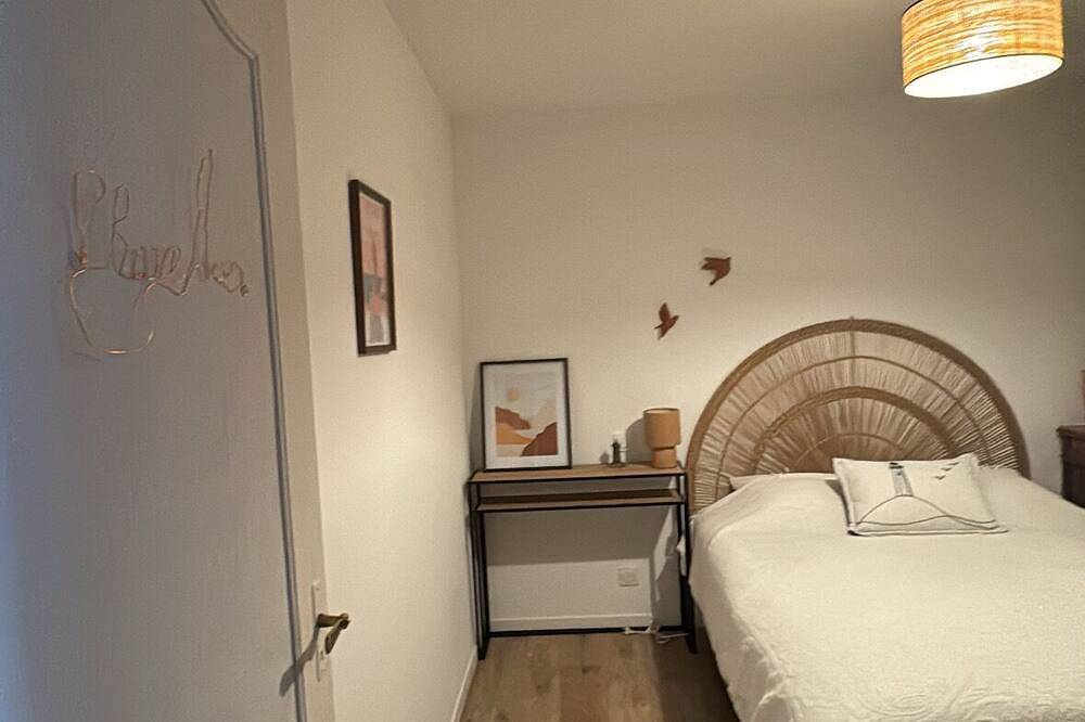 Maison 2 en 1 , à 300 m de la plage, au cœur du village in Ploumanac'h, Perros-Guirec
