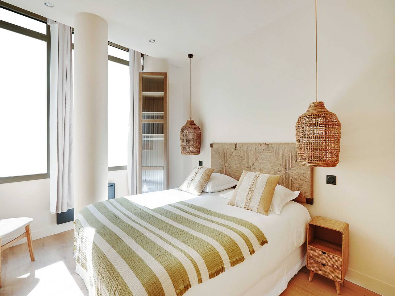 Entire apartment, Modern Apartment - 2Bd/8P - Place D'Italie in 13th Arrondissement, Paris