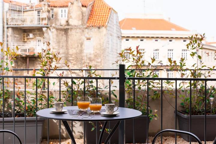 BnB für 2 Personen, mit Ausblick und Balkon in Split