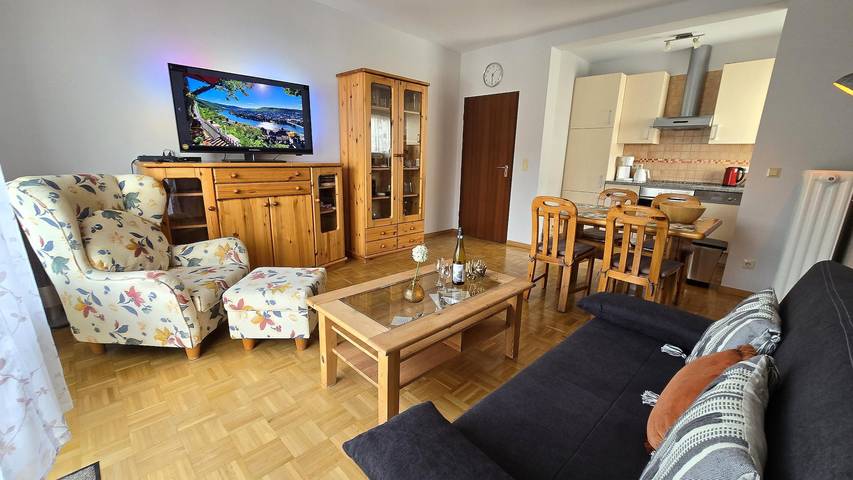 Ferienwohnung für 2 Personen, mit Balkon an der Mosel