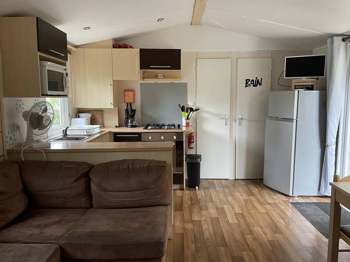 Camping pour 6 personnes, avec jardin à Les Mathes - 4