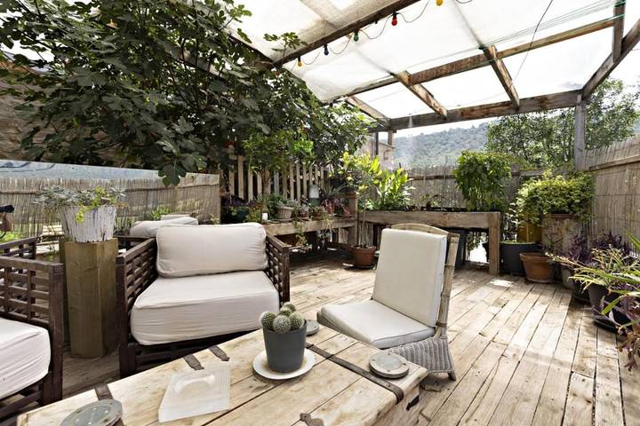 Apartamento de vacaciones para 3 personas, con piscina además de vistas y terraza en Cataluña - 3