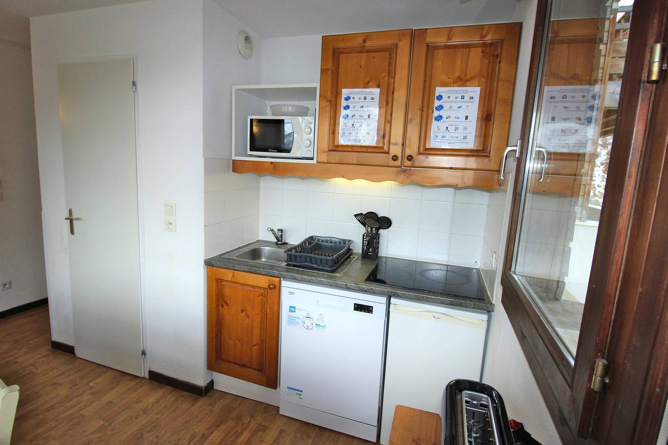 Appartement entier, Appartement avec 2 fenêtres en angle et magnifique vue montagne in La Norma, Villarodin-Bourget