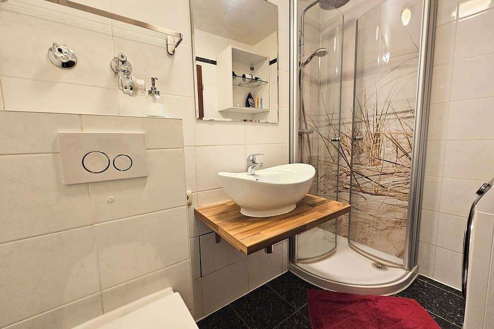 Entire apartment, Stylish bright apartment, very conveniently. Metro just around the corner. Internet in Munich Giesing, Munich