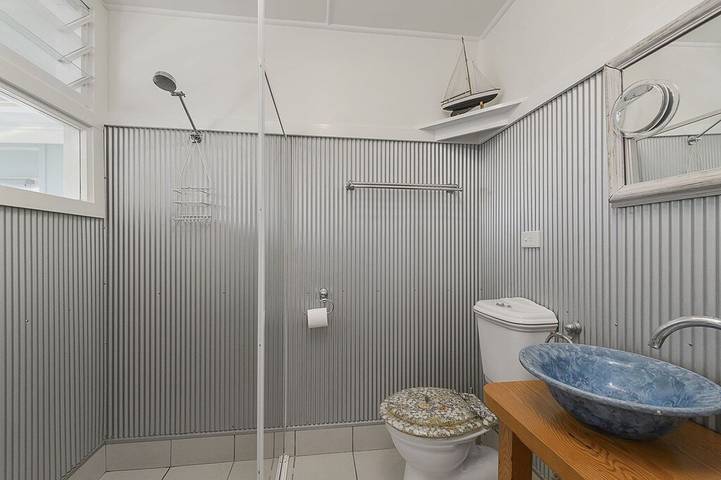 Holiday home for 9 people in Crescent Head