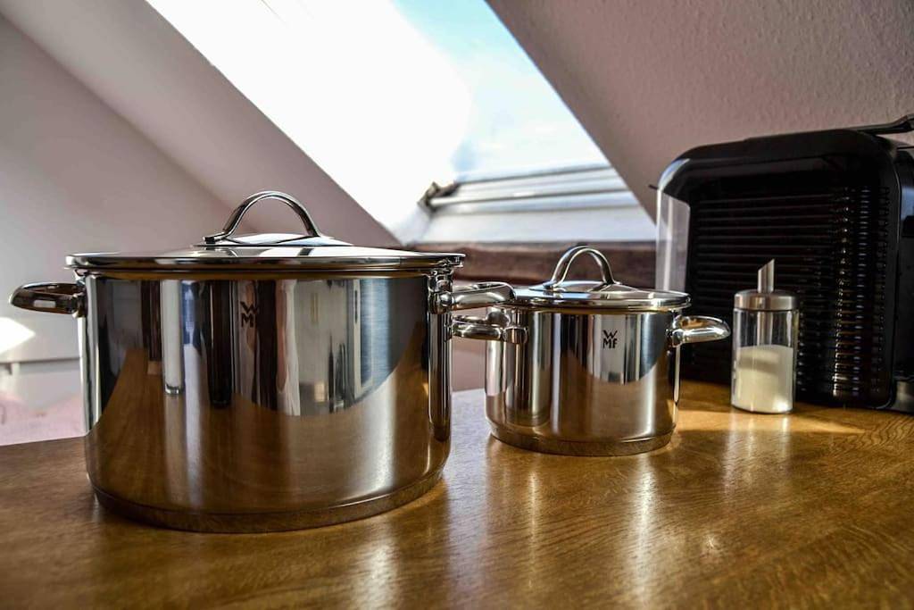Ganze Wohnung, Two-Bedroom Apartment in Hürth, Rhein-Erft-Kreis