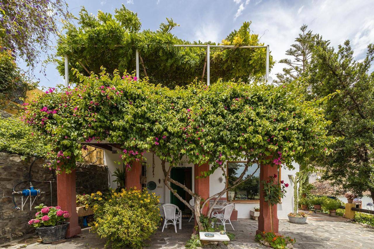 Two-Bedroom House in Guájar-Faragüit, Los Guajares