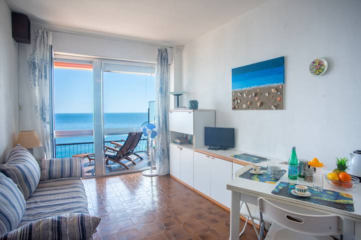 Ferienwohnung für 5 Personen, mit Meerblick und Balkon, kinderfreundlich in Ligurien - 2