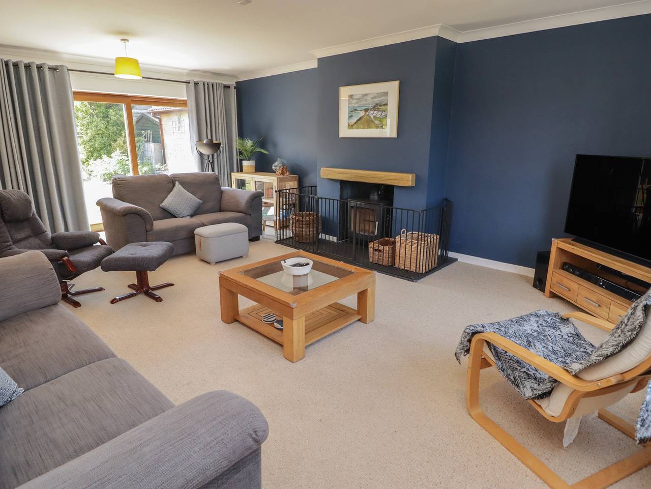 Ty Traeth in Porthcawl, Bridgend region