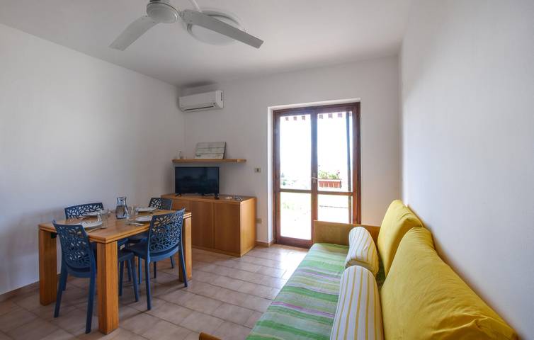 Appartement de vacances entier, Appartement vue mer avec piscine, terrasse, climatisation, parking - 2,5 km de la plage in Falerna, Province de Catanzaro