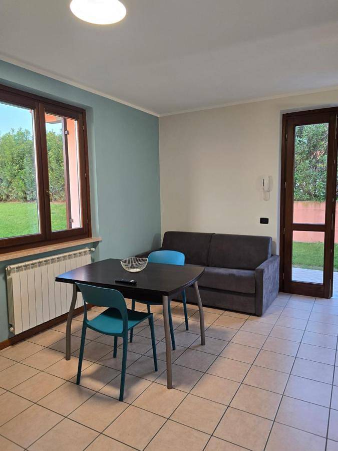 Agriturismo voor 2 personen, met zwembad en tuin in Lazise
