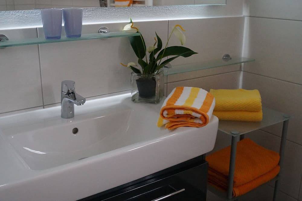 Ganze Wohnung, Ferienwohnung Abendrot, 35 qm Erdgeschoss, 1 separates Schlafzimmer in Höslwang, Chiemsee