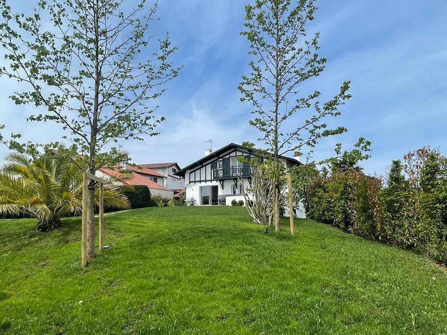 Six-Bedroom House in Guéthary, Région de Bayonne