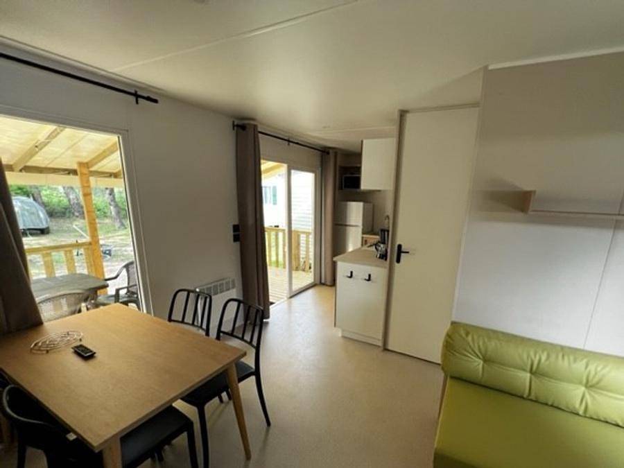 Camping de l'Arnel - Mobilheim 4 personen - Standcaravan Riviera Beach - 32m2 - 2 Schlafz. in Villeneuve-lès-Maguelone, Mittelmeerküste (Frankreich)
