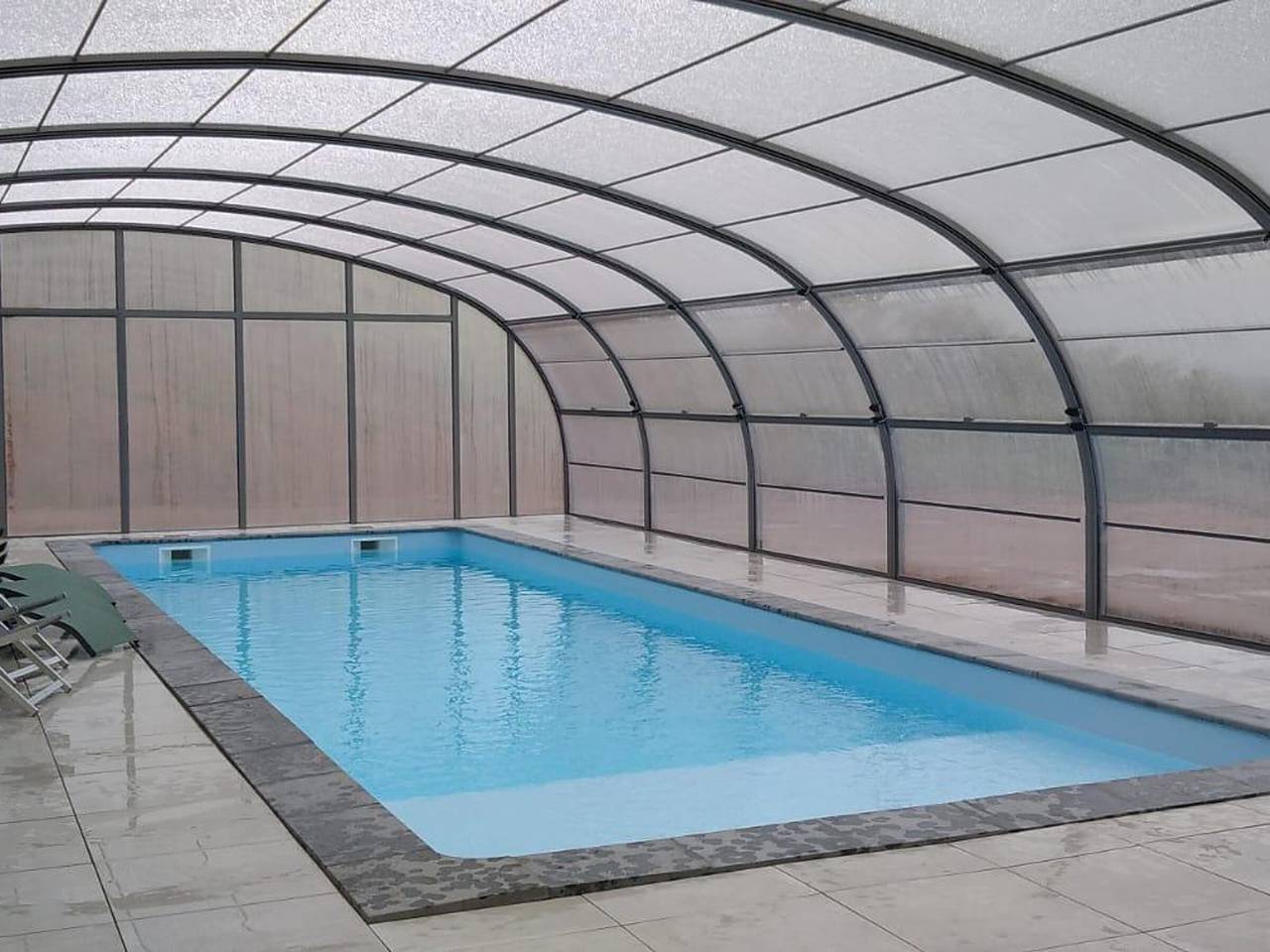 Charmantes renoviertes Haus mit beheiztem Pool in Sail-les-Bains, Roanne und Umgebung