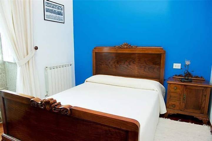 Gîte A Casona pour 14 personnes in Baio, Zas