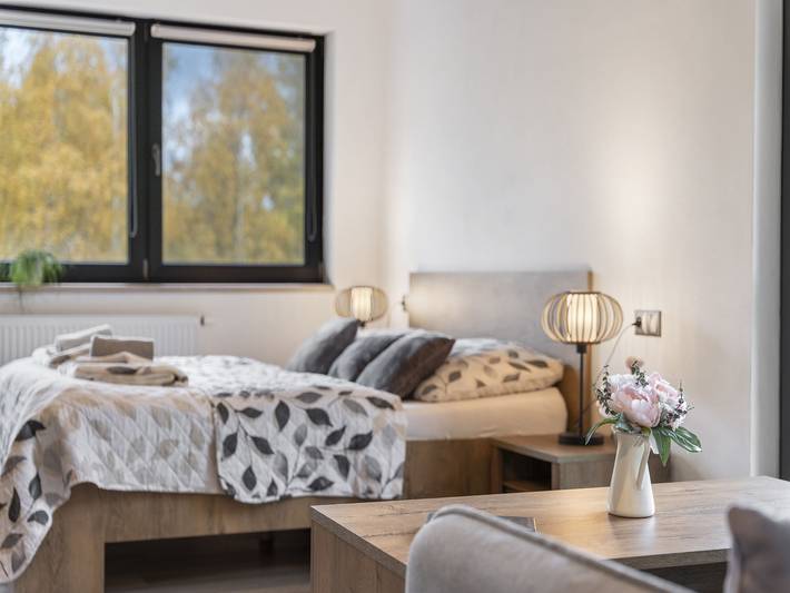 Ferienhaus für 17 Personen, mit Whirlpool und Terrasse sowie Garten und Ausblick in Tschechien - 3