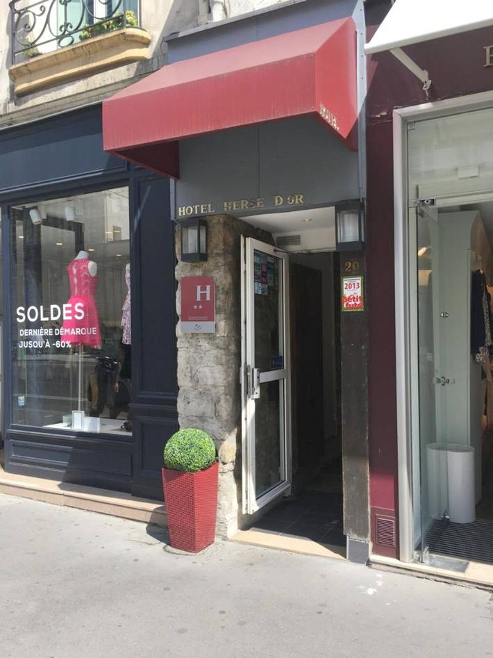 Hôtel pour 3 personnes dans Espace Marais - 2