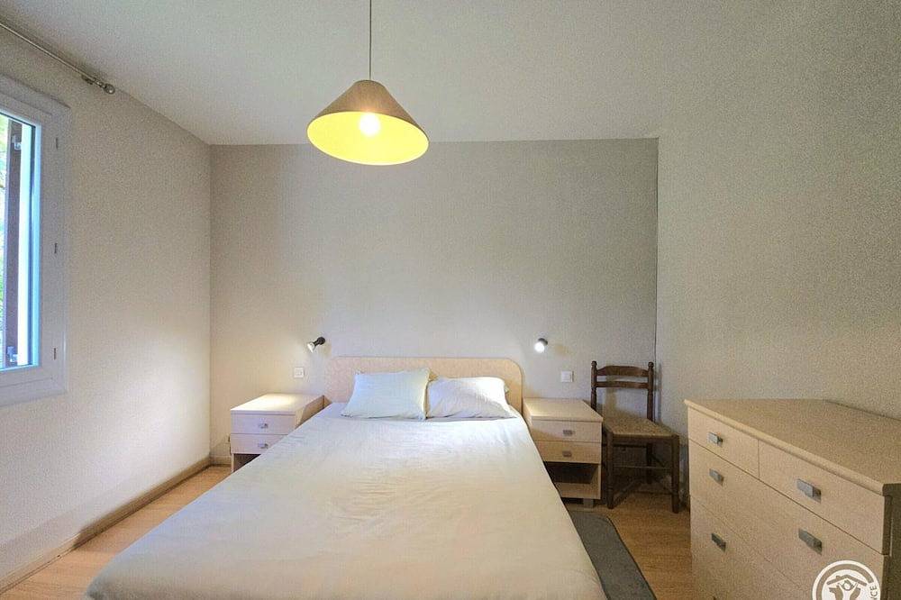 Gîte rural à Saint-Cybranet avec piscine privée, animaux admis in Saint-Cybranet, Périgord Noir
