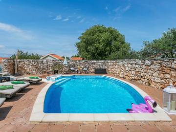 Maison De Vacances pour 8 Personnes dans Marina, Split-Dalmatie, Photo 1