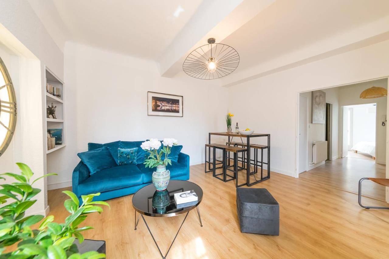Appartement entier, Le Palais Du Chêne Noir - Hypercentre - Calme - Wifi Gratuit in Avignon, Vaucluse