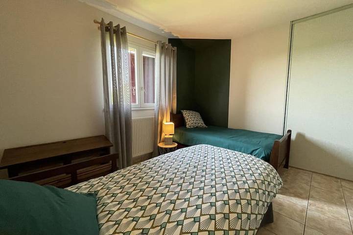 Gîte pour 5 personnes, avec jardin à Saligny-sur-Roudon - 4