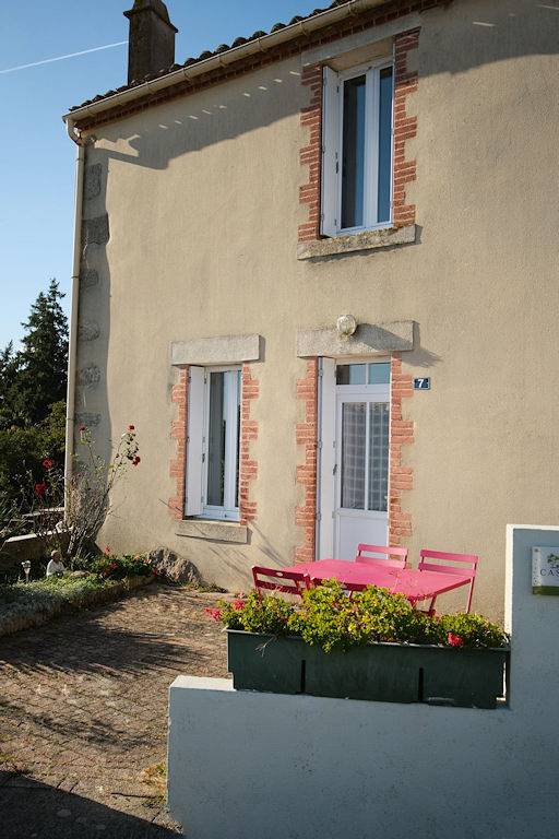 Gîte pour 4 personnes, avec jardin