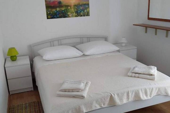 Ganze Wohnung, Apartments Blaža - Duplex Two Bedroom Apartment in Prvić Luka (Kroatische Adria), Prvić Luka