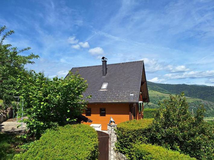 Chalet pour 4 personnes, avec jardin et vue