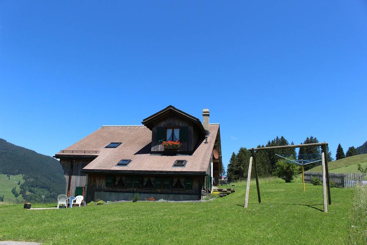 Apartamento vacacional entero, Appartement Les Mourriaux - 1 bedroom, 60m², 4 people in Château-d' Œx, Alpes Vaudoises