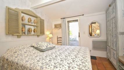 Villa voor 4 Personen in Viens, Parc naturel régional du Luberon, Afbeelding 2