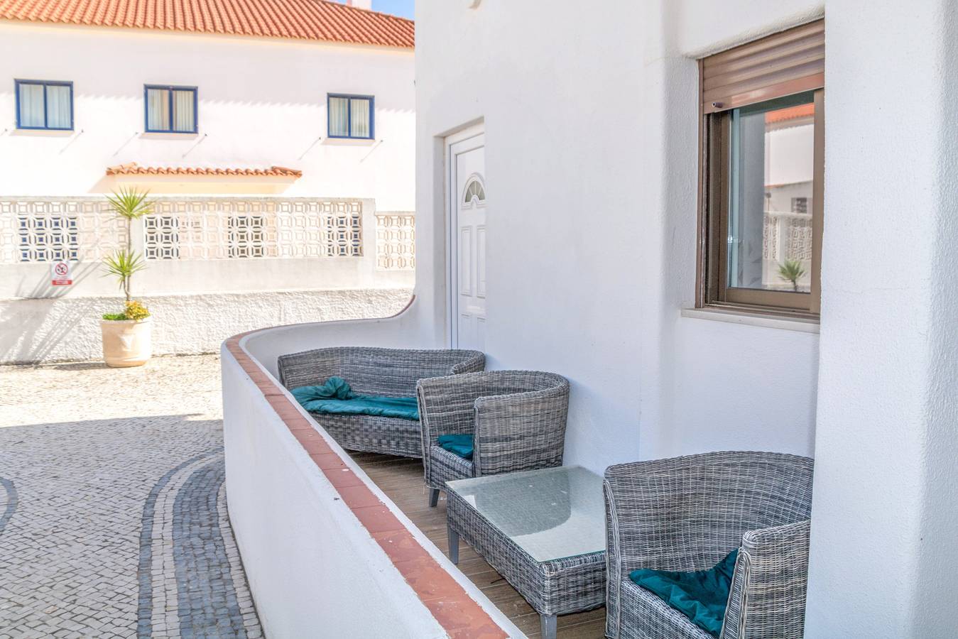 Apartamento inteiro, #035 2Br Oura Village | Pool & Prime Location in Praia da Oura, Albufeira