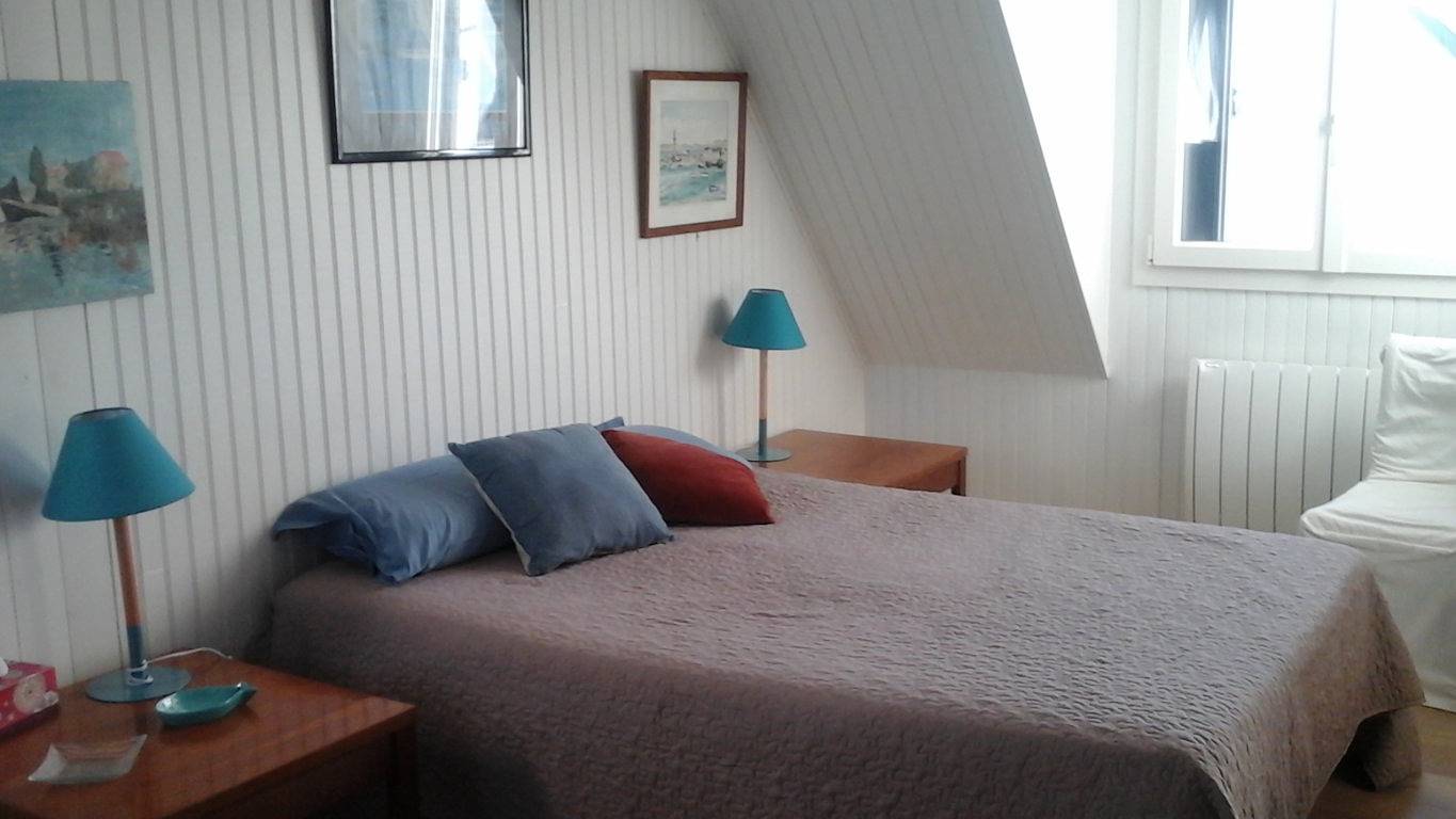 La Voile Bleue, chambre avec kitchenette - Chambre in La Trinité-sur-Mer, Côte des Mégalithes