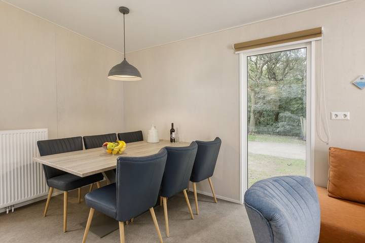 Ferienhaus für 6 Personen, mit Balkon/Terrasse und Terrasse sowie Pool in Kijkduin - 3