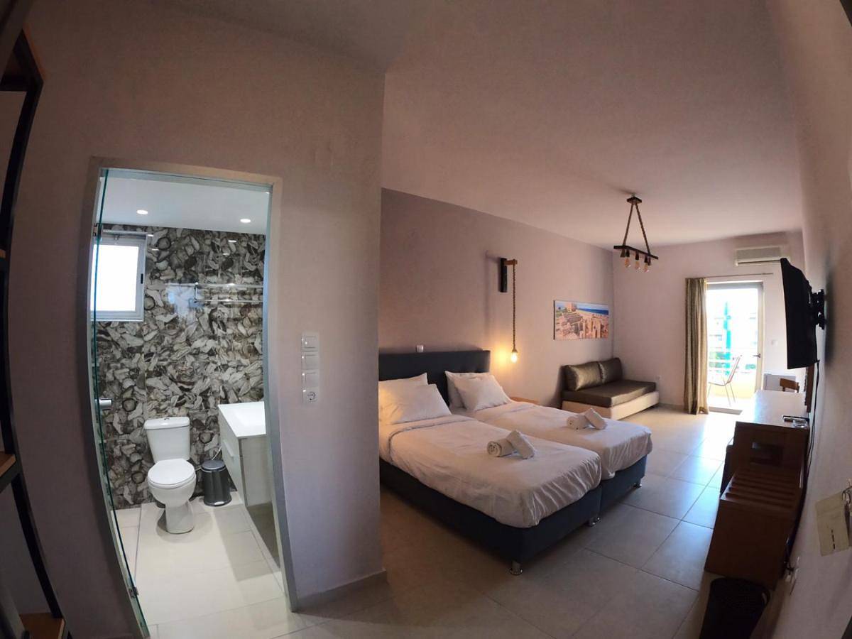 Double Room with Balcony in Région de Réthymnon
