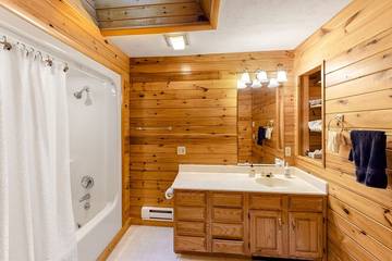 Cottage for 12 Guests in Garrett County, Maryland, Picture 2