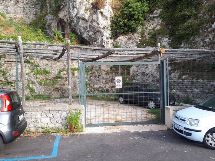 Location de vacances pour 3 personnes, avec jardin ainsi que vue et terrasse à Scala - 4