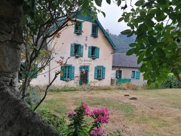 Hôtel pour 6 personnes, avec terrasse à Beaudéan