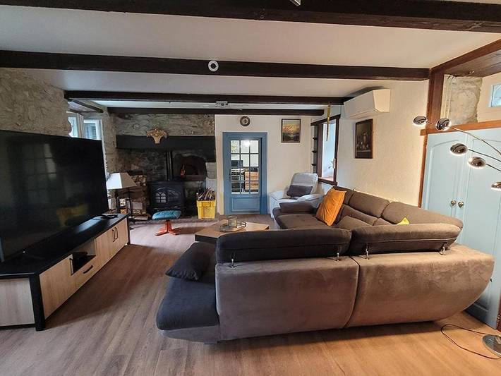 Location de vacances pour 8 personnes, avec jardin et jacuzzi à Louvie-Juzon - 4