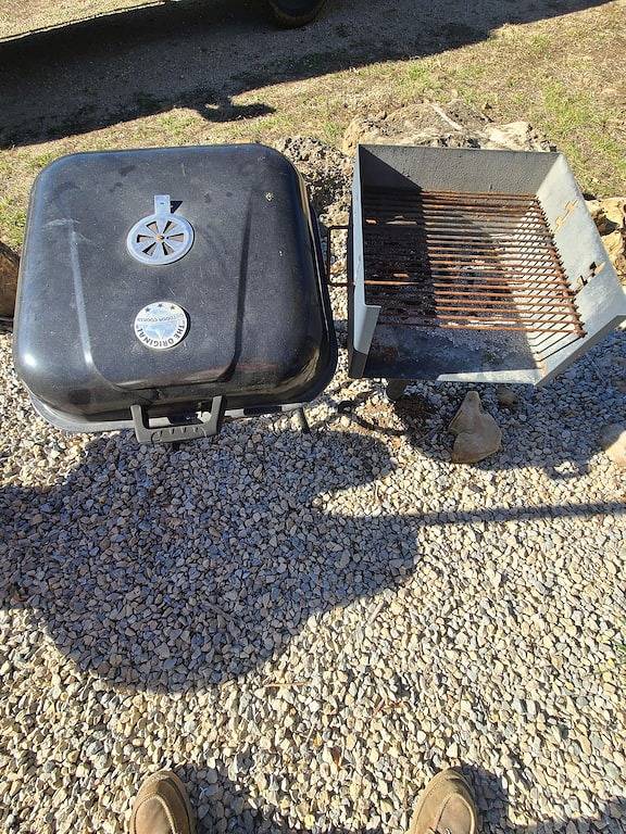 Lake house for 3 people, with hot tub in Missouri