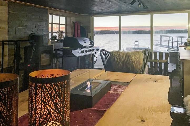 Beautiful home in Fitjar with WiFi in Fitjar