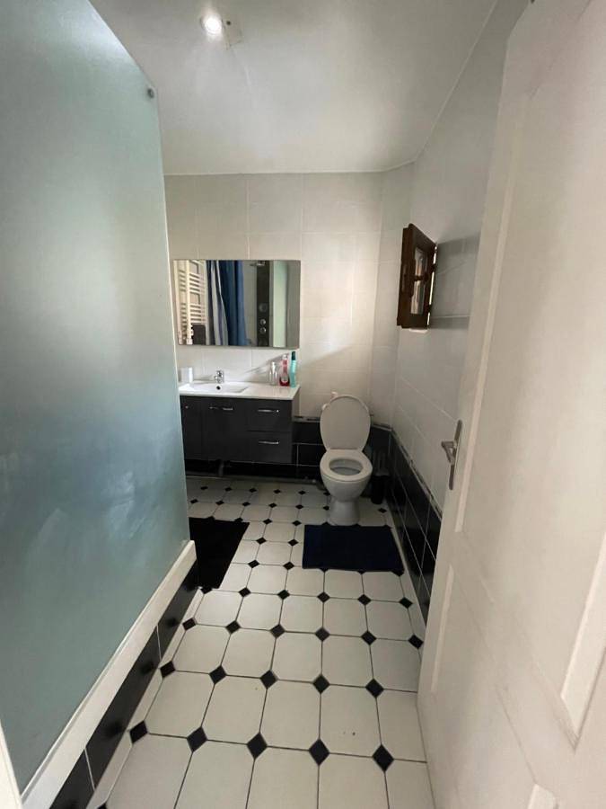 Agréable appartement dans une maison in Saint-Denis, Seine-Saint-Denis