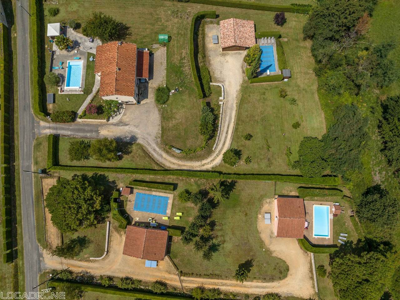 Gite bas - Gîtes Béral avec piscine privée in Condezaygues, Région de Villeneuve-sur-Lot