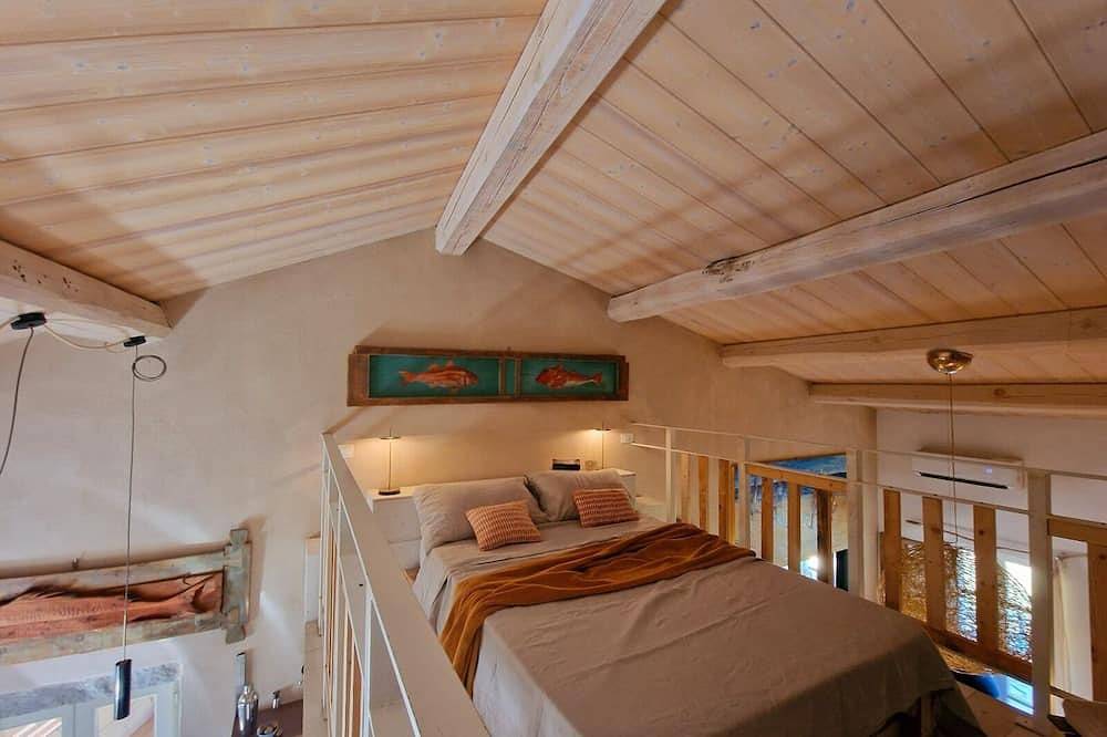 Elegante casa Melagrana immersa nella natura dell'Isola d' Elba. in Campo nell'Elba, Isola d'Elba