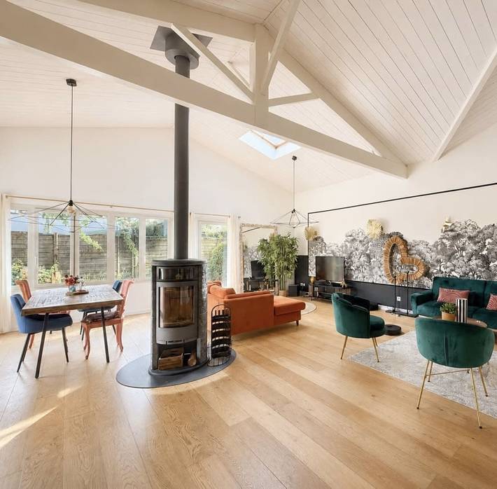 Appartement de vacances pour 6 personnes, avec jardin et piscine, adapté aux familles