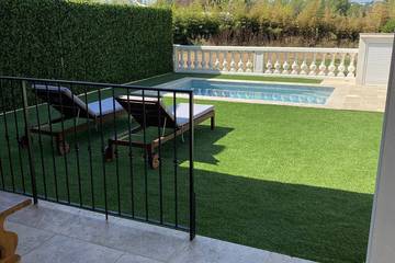 Cottage pour 6 personnes, avec jardin dans Marineland (Juan-les-Pins)