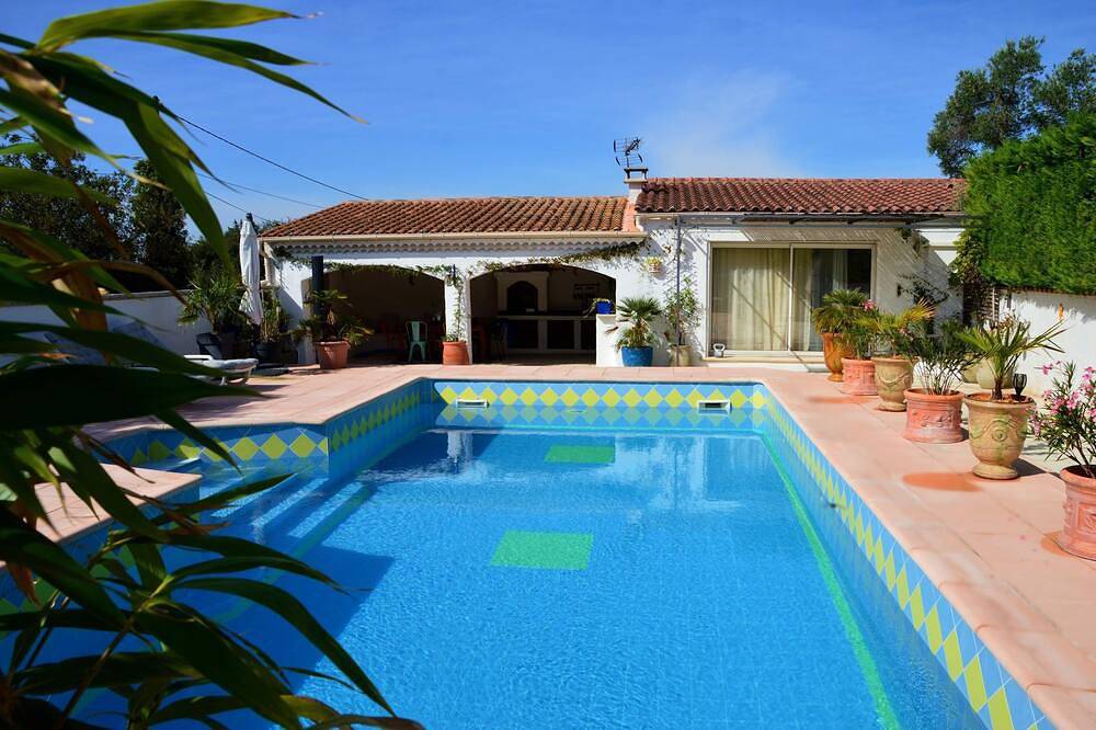 Ganze Wohnung, Charming equipped gite in Sorgues, Vaucluse